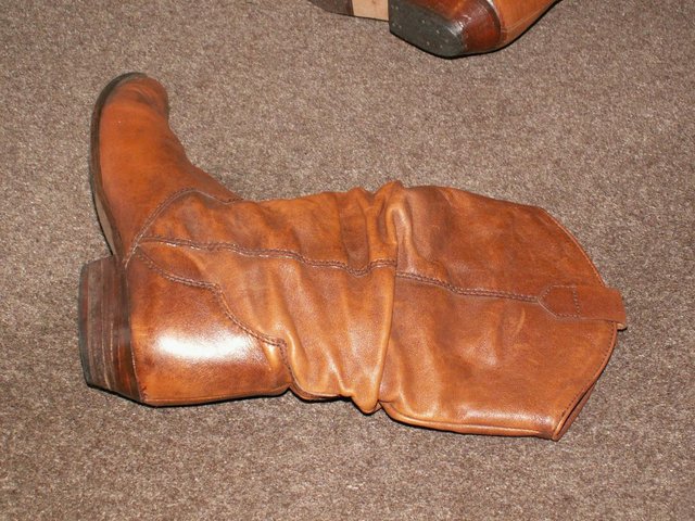 Image 3 of Ladies Leather boots