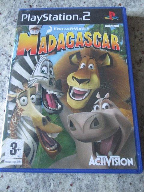 Preview of the first image of PS2 Madagascar.