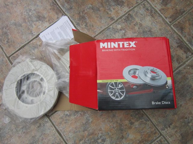 Image 2 of Mintex brake discs MDC980 New in Box REAR BRAKE DISCS