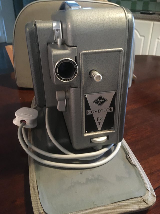 Preview of the first image of Vintage Agfa Movector F8 8mm projector.