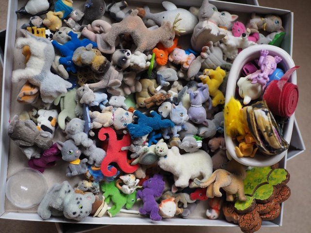 Preview of the first image of Selling: In-Your-Pocket Animals Collection Sets + Craft Sets.