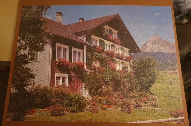 Preview of the first image of 2000 piece JIGSAW by ARROW Puzzles called TOGGENBURG, SWITZE.