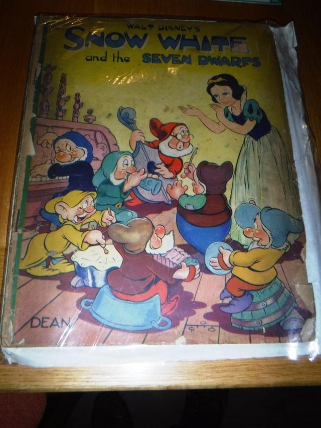 Preview of the first image of Snow White & 7 Dwarfs  Dean & Son Ltd.