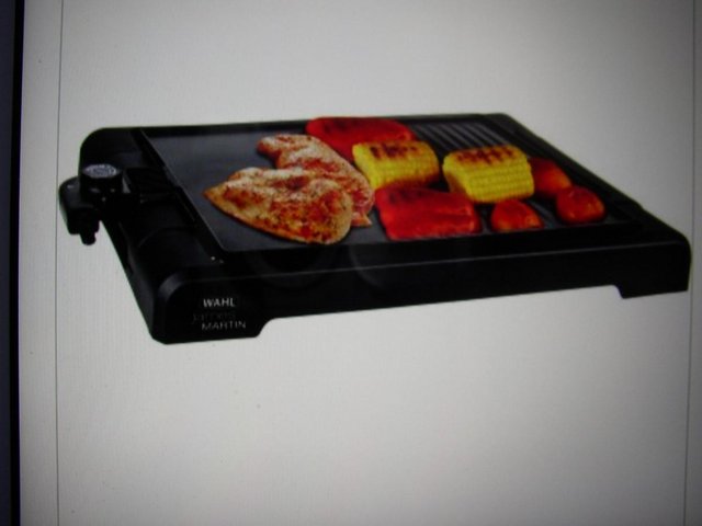 Preview of the first image of WAHL  ZX833  JAMES MARTIN TABLE TOP GRILL.