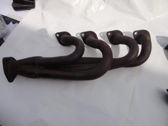 Preview of the first image of Exhaust manifolds for Alfa Romeo Montreal.