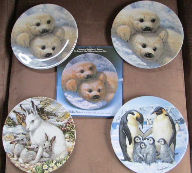Preview of the first image of Baby Seals, Arctic Hare, Emperor Penguin Plates.