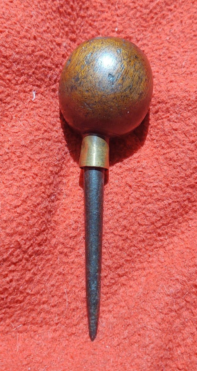 Image 2 of Small Vintage Leather Workers Tool