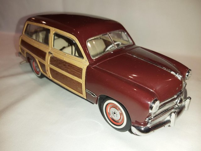 Image 2 of FRANKLIN MINT FORD WOODY MODEL CAR