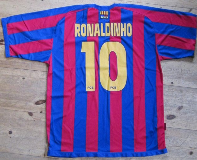 Image 3 of FC Barcelona Ronaldinho Shirt (Incl P&P)