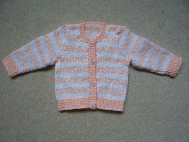 Preview of the first image of Cardigan / jacket - girl toddler, brand new, hand knitted.