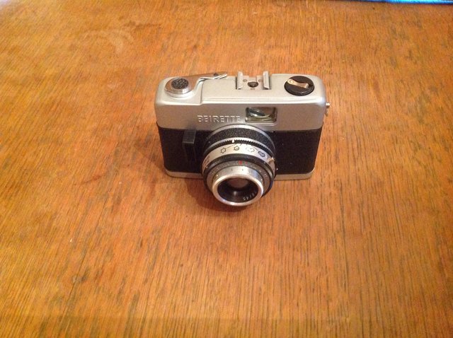 Image 2 of Beirette 35mm camera
