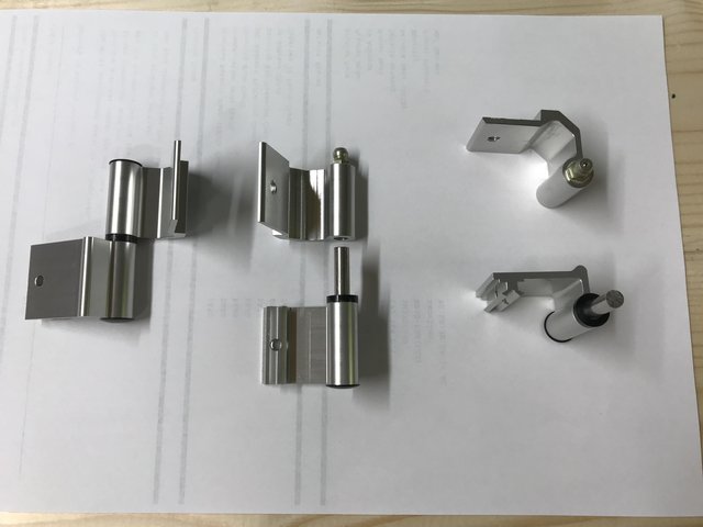 Preview of the first image of Hymer Motorhome habitation door hinges.