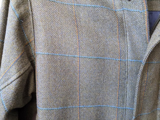 Image 3 of Gent's Musto tweed coat.