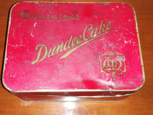 Image 2 of Vintage Dundee cake tin good condition