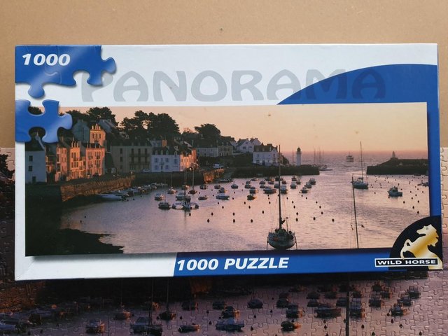Preview of the first image of 1000 piece PANORAMA jigsaw by WILD HORSES called BELLE ILL,.