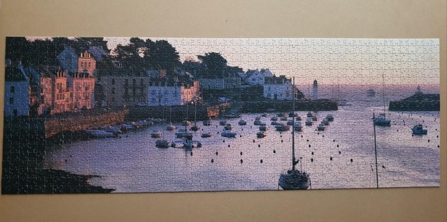 Image 3 of 1000 piece PANORAMA jigsaw by WILD HORSES called BELLE ILL,