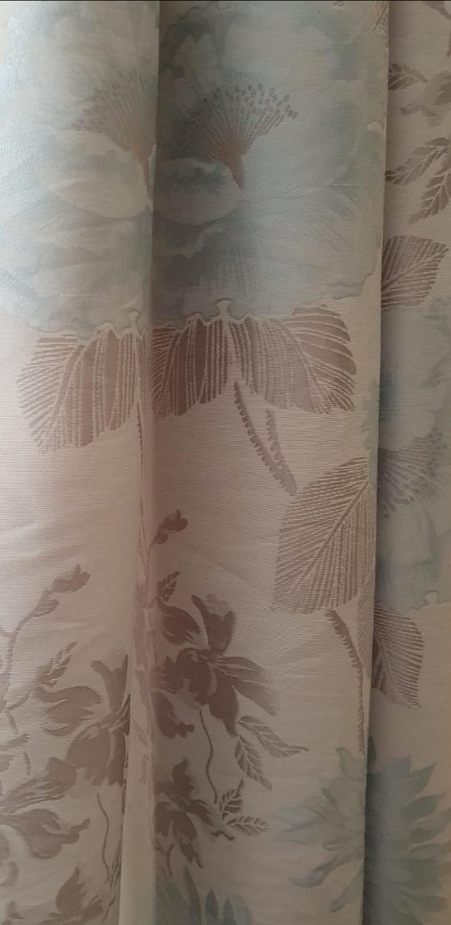 Preview of the first image of Long curtains.