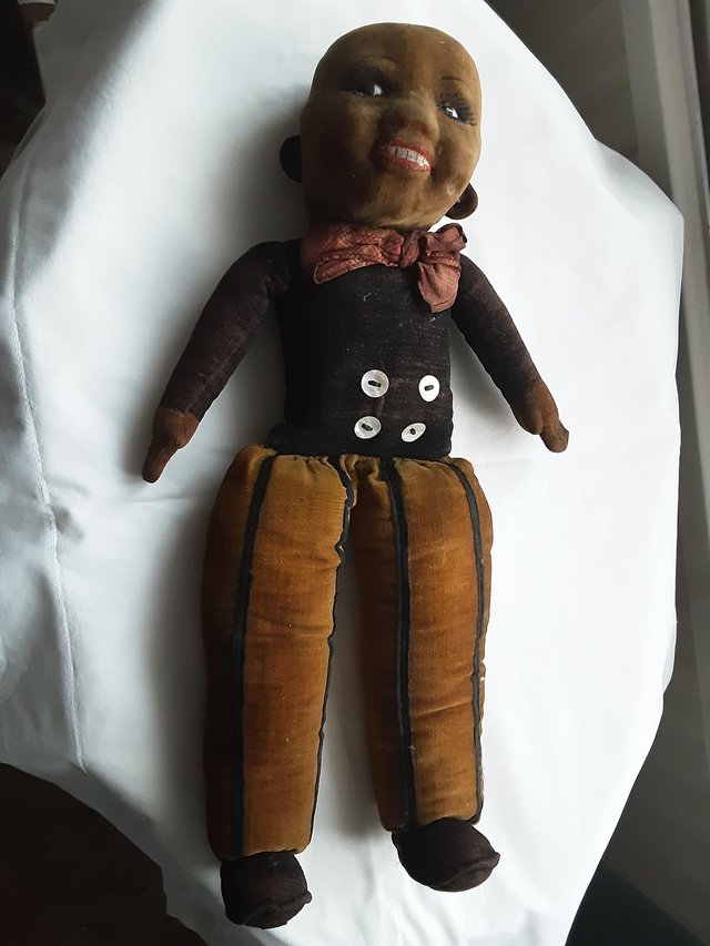 Preview of the first image of VINTAGE NORAH WELLINGS GLASS EYED DOLL CIRCA 1920's.