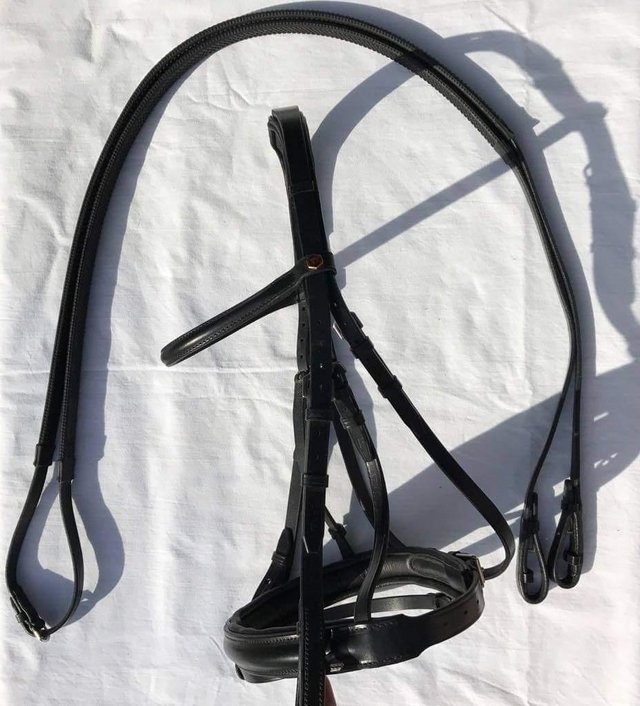Preview of the first image of BNWT black Albion KB Competition snaffle bridle size full.