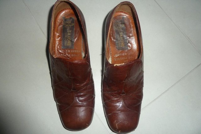 Image 3 of 2 pairs men's slip on leather Saxone shoes, sizes 6.5  and 7