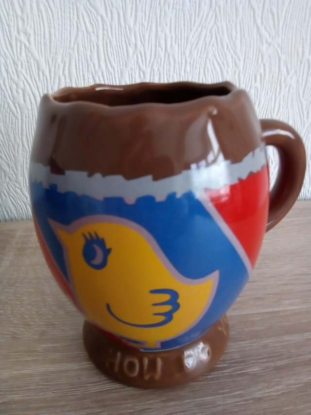 Preview of the first image of COLLECTABLE VINTAGE CADBURYS CREME EGG MUG.