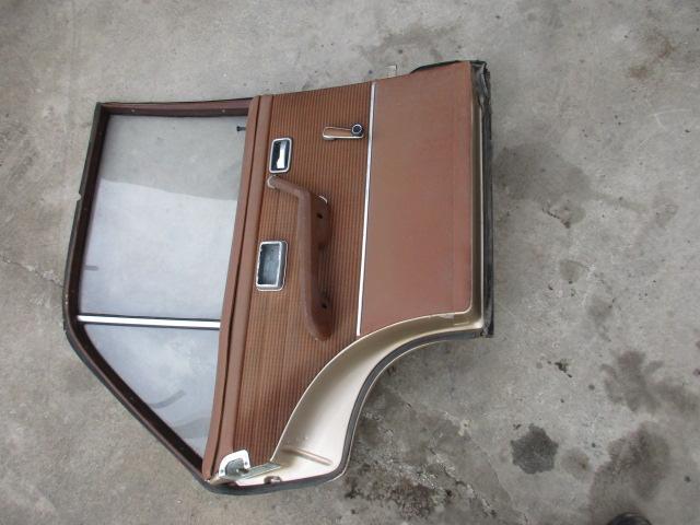 Image 2 of Rear left door with accessories for Mercedes W114