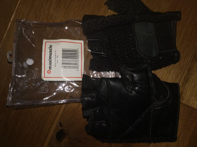 Image 2 of Maximuscle Net Training Gloves Weight Lifting Gloves * L/XL