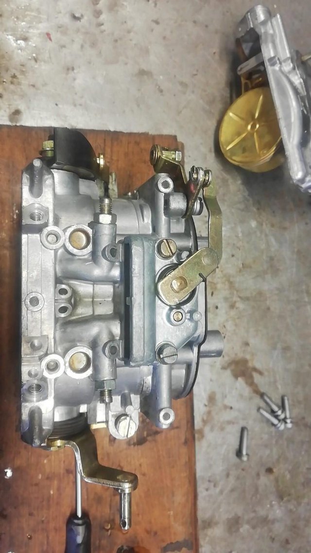 Preview of the first image of Carburetors Weber 44 DCNF.