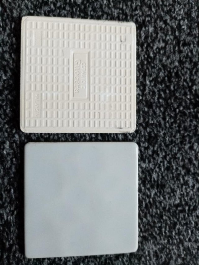 Image 2 of Ceramic tiles x24