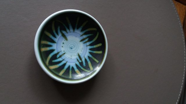 Preview of the first image of IDEN RYE POTTERY PIN TRAY.