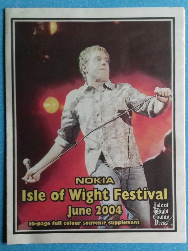 Preview of the first image of Isle of Wight Festival June 2004 - David Bowie..