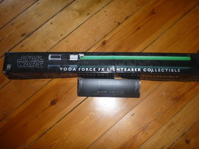 Image 2 of Star Wars Yoda Force FX Lightsaber Collectible