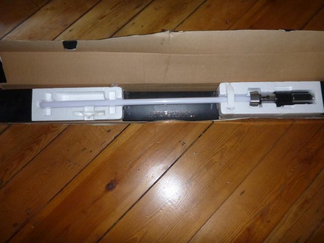 Image 3 of Star Wars Yoda Force FX Lightsaber Collectible