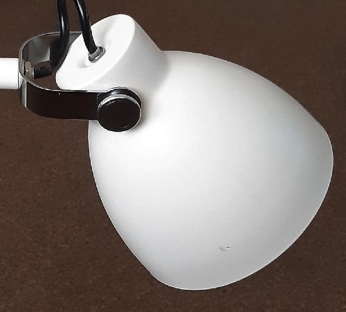 Image 3 of Nice Modern Cream Lamp