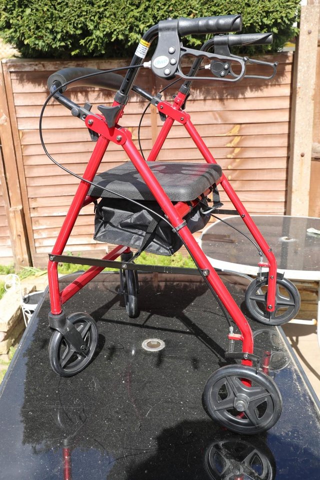 Preview of the first image of Drive mobility walking frame.