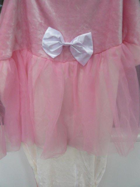 Image 7 of Cuddly Buddies pink & cream Soft Cosy Ballerina Footie Throw