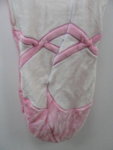 Image 9 of Cuddly Buddies pink & cream Soft Cosy Ballerina Footie Throw