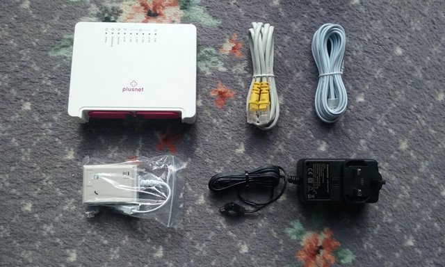 Preview of the first image of Internet router plus all accessories (New).