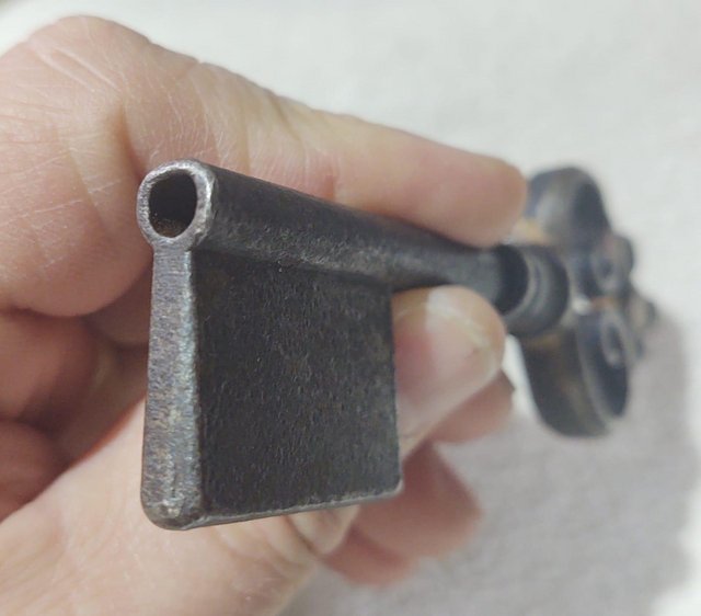 Image 3 of Unusual Antique/Vintage Key