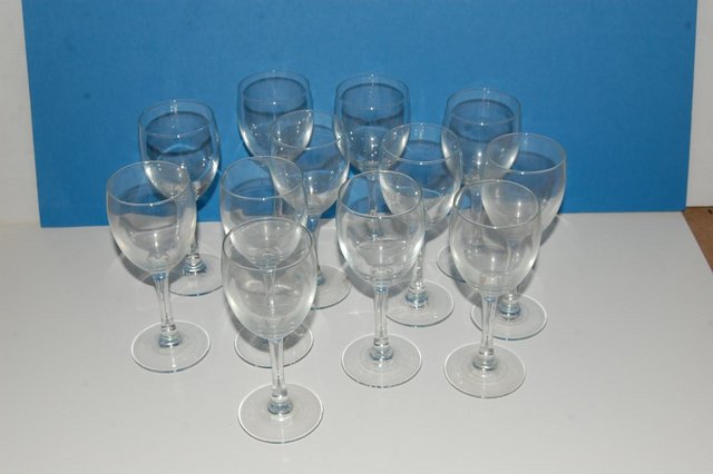 Preview of the first image of Set of 12 x Arcoroc stemmed 14cl (small) wine glasses NEW.