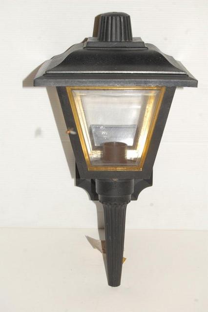 Preview of the first image of Outdoor Light. Wall mounting. 'Antique carriage lamp' style.