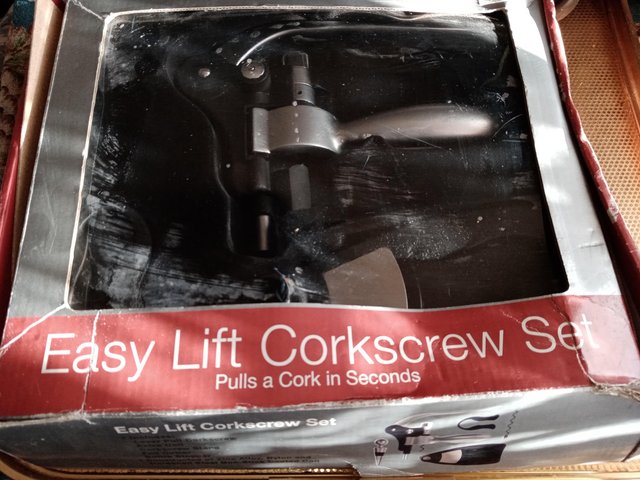 Image 2 of Easy lift cork screw set, brand new.