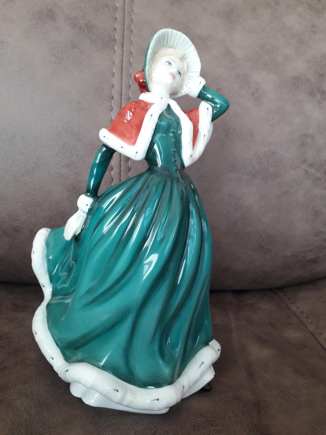 Preview of the first image of Royal Doulton Classics Christmas Day 2001 Figurine.