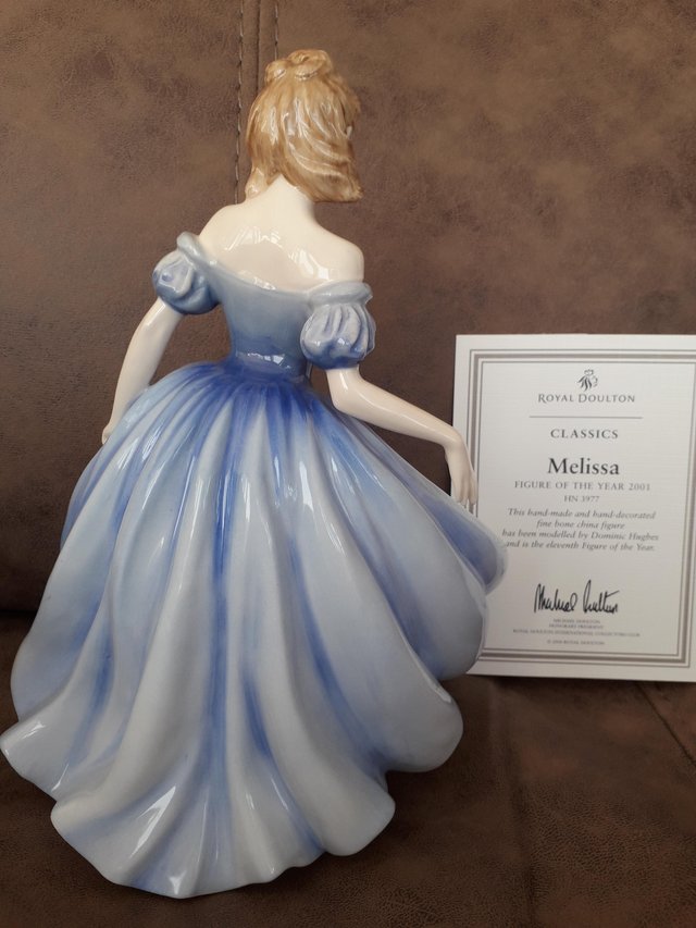 Preview of the first image of Royal Doulton Classics Figure of the Year 2001 Melissa.