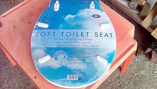 Preview of the first image of Brand New Soft Toilet Seat (white).