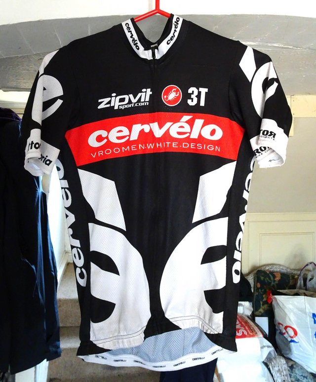Preview of the first image of Castelli Cycle Jersey.
