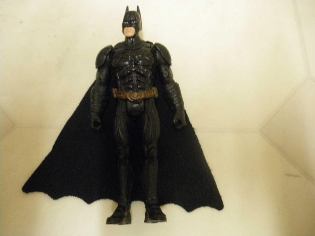 Preview of the first image of Batman The Dark Knight Rises - Caped Crusader Figurine.