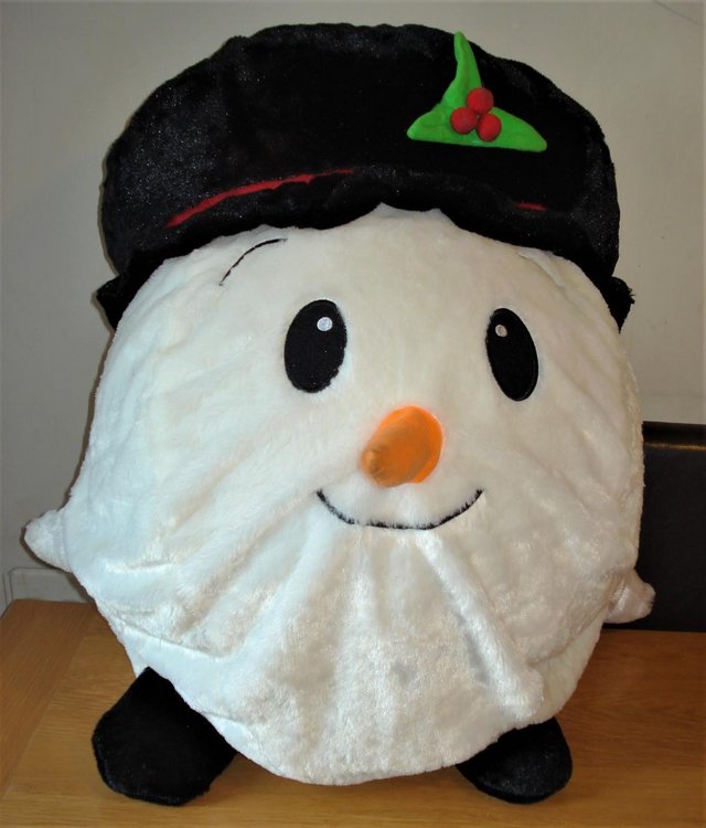 Preview of the first image of Cosy Time Giant Cuddly Snowman in good condition.