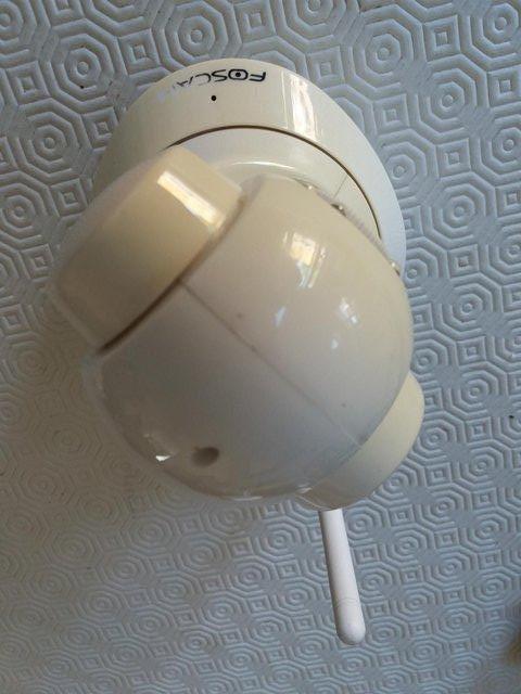 Preview of the first image of Foscam FI8918W IP Camera for spare or repair.