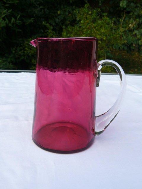 Image 11 of Victorian 6 ruby iridescent glasses & 1 ruby glass jug